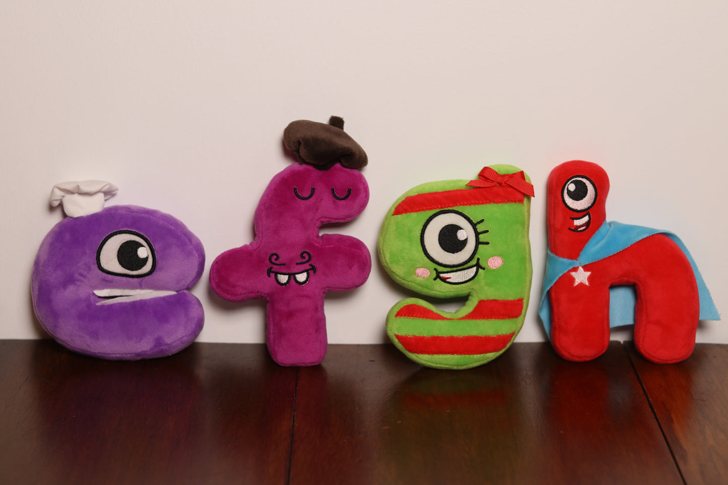 ENGLISH TREE Official e-f-g-h Alphabet Plush Toys
